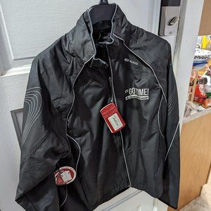 New Sugoi Versa cycling Jacket / Windbreaker XL black